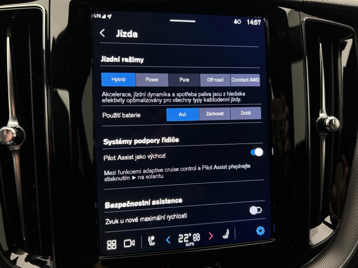 Volvo XC60 T6 AWD RECHARGE ULTRA DARK AUT