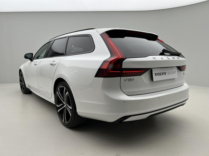 Volvo V90 B4 PLUS DARK AUT 1.maj.