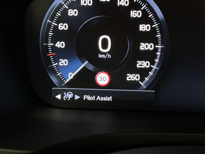 Volvo V60 B4 MOMENTUM AUT 1.maj. 2.0 Momentum