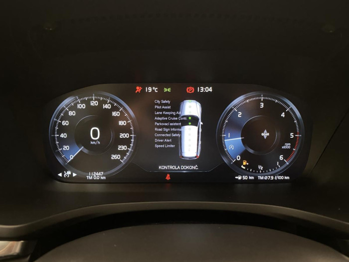 Volvo V60 D4 MOMENTUM 1.maj. REZERVACE 2.0 d Momentum