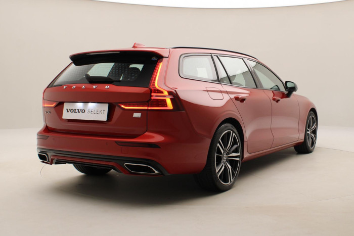 Volvo V60 T6 AWD R-DESIGN RECHARGE 1.maj