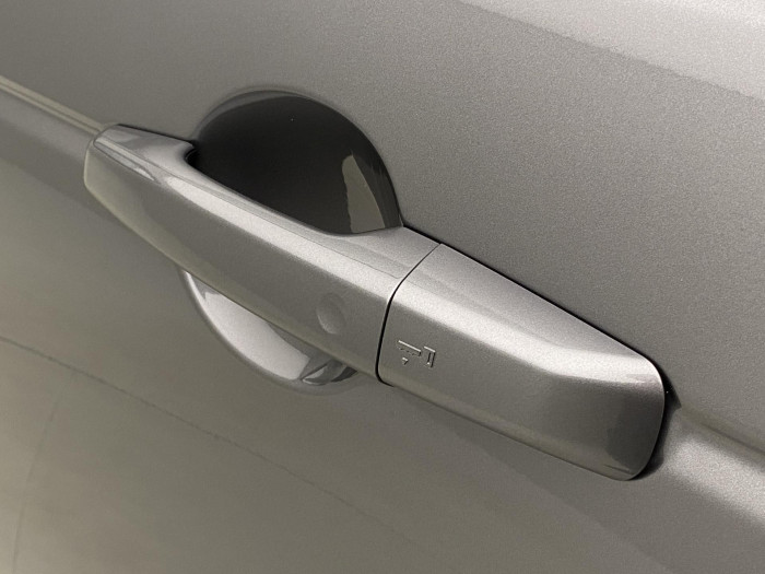 Land Rover Discovery Sport D200 DYNAMIC SE AWD AUT 2.0 d Dynamic SE