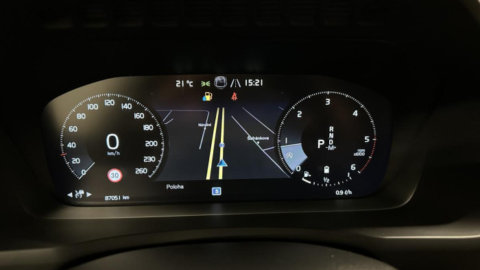 Volvo XC90 B5 AWD INSCRIPTION REZERVACE