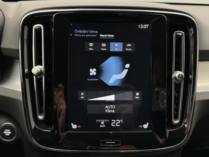 Volvo XC40 T3 MOMENTUM CZ 1.maj. 1.5 Momentum