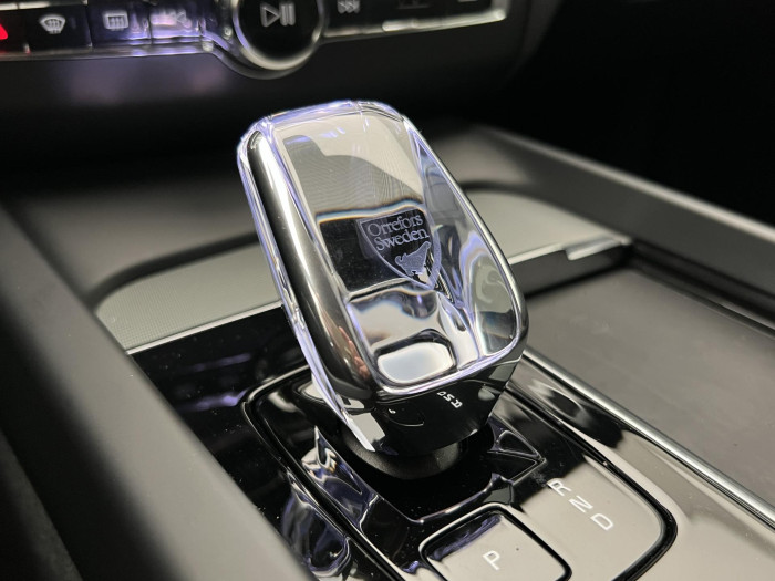 Volvo XC60 T6 AWD RECHARGE PLUS DARK AUT