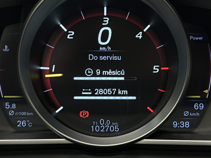 Volvo V40 CC D3 MOMENTUM 2.0 d CC CC Momentum