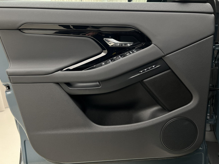 Land Rover Range Rover Evoque D200 DYNAMIC SE AWD AUT CZ 2.0 d Dynamic SE