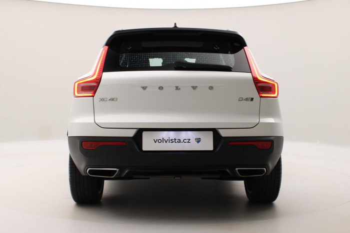 Volvo XC40 D4 AWD R-DESIGN REZERVACE 2.0 d