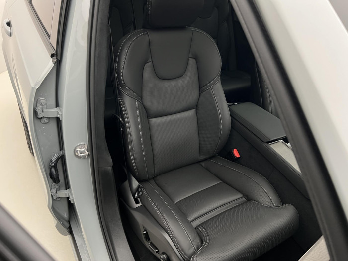 Volvo XC90 T8 AWD RECHARGE ULTRA DARK AUT
