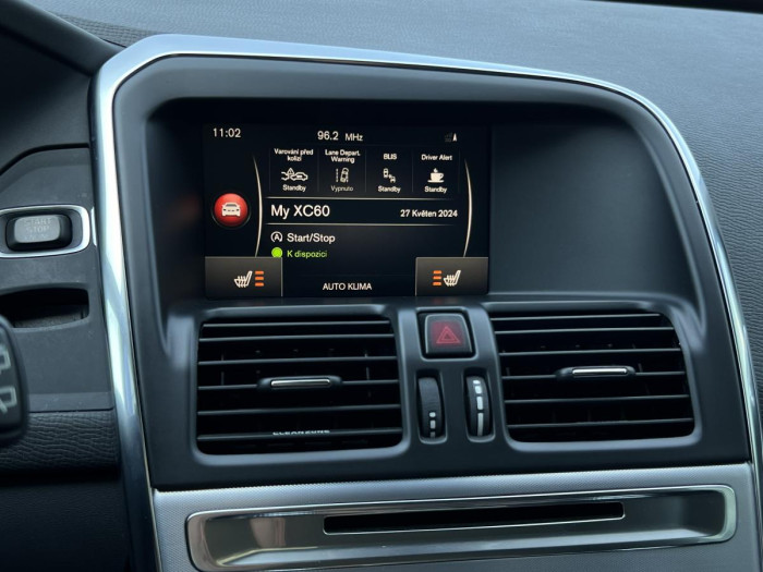 Volvo XC60 D4 AWD MOMENTUM Aut 2.4 d Momentum
