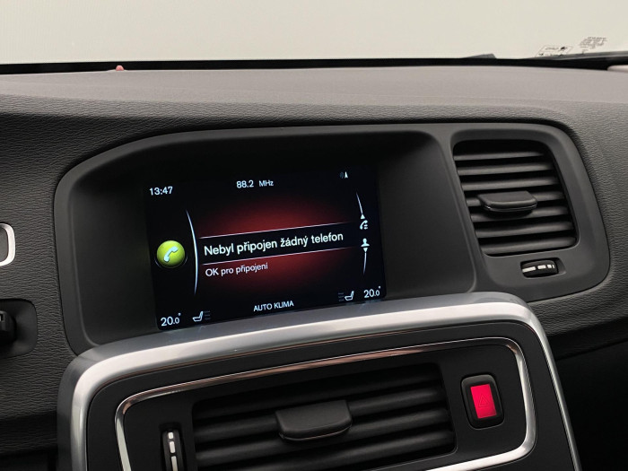 Volvo V60 CC D4 AWD SUMMUM AUT 2.4 d CC CC Summum