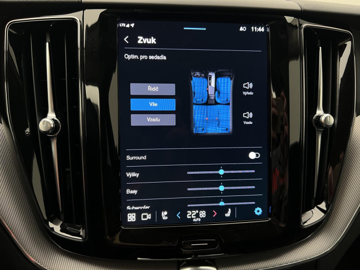 Volvo XC60 T6 AWD RECHARGE PLUS DARK AUT