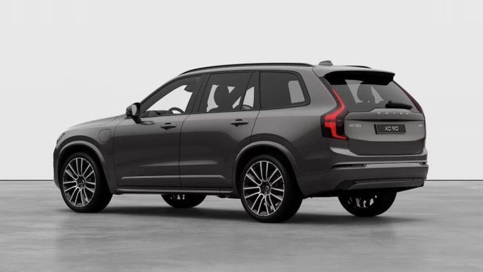 Volvo XC90 T8 AWD RECHARGE DARK ULTRA 7m
