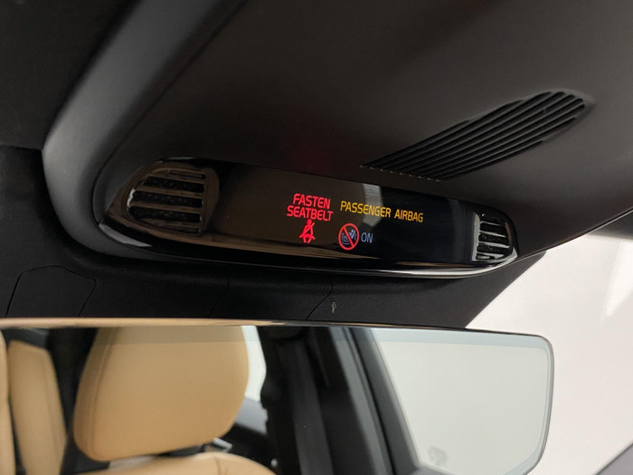 Volvo XC60 T5 AWD MOMENTUM AUT CZ 2.0 Momentum