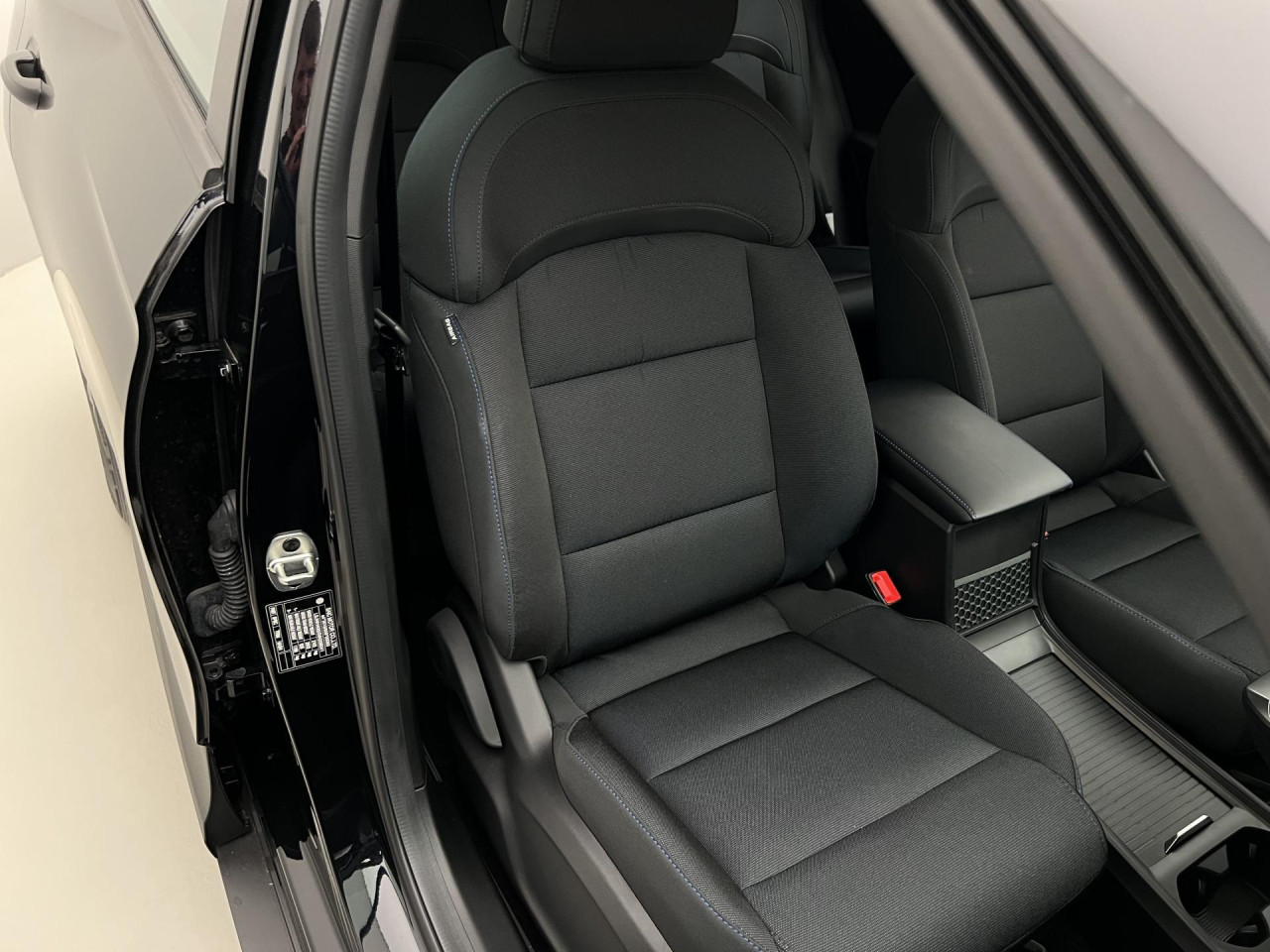 MG MG4 EV EMOTION 51kWh AUT 1.maj.