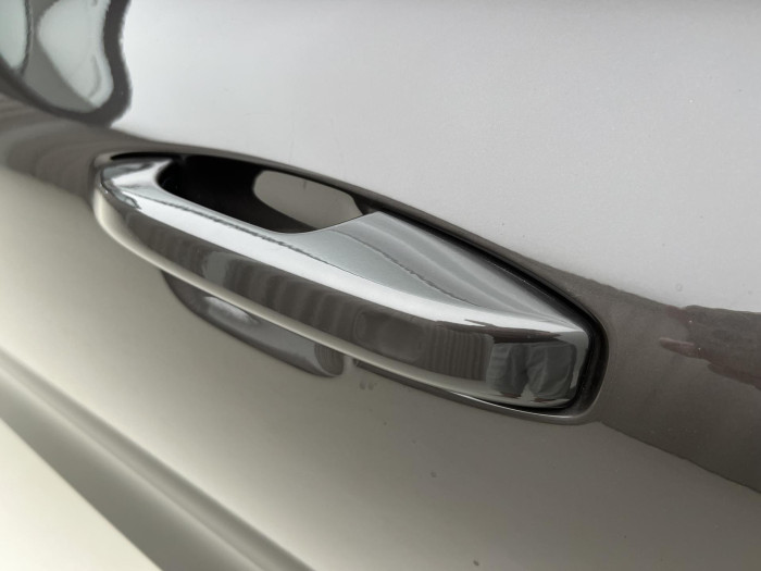 Volvo V60 B4 PLUS DARK AUT 1.maj.