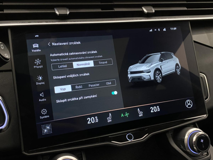 Lynk & Co 01 PHEV DCT AUT 1.maj. REZERVACE