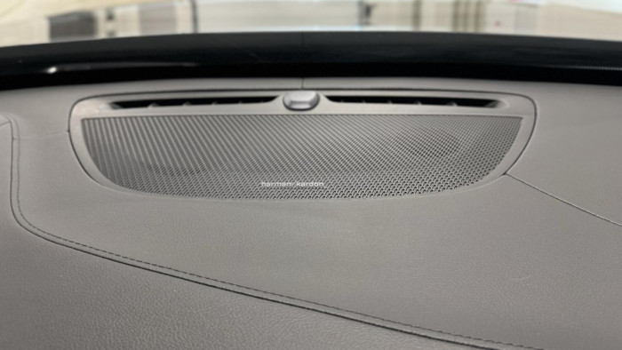 Volvo XC90 B5 AWD ULTIMATE REZERVACE