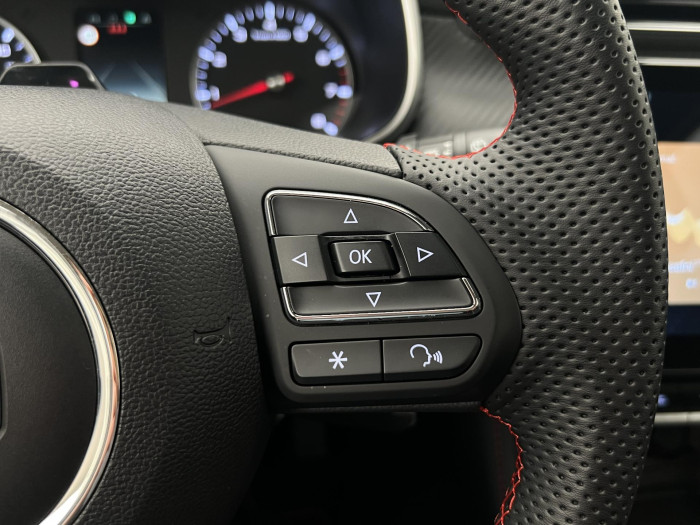 MG ZS 1.5 ESSENTIAL PLUS CZ 1.maj.