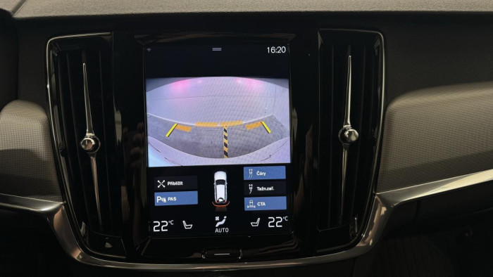Volvo V90 CROSS COUNTRY D4 REZERVACE 2.0 d