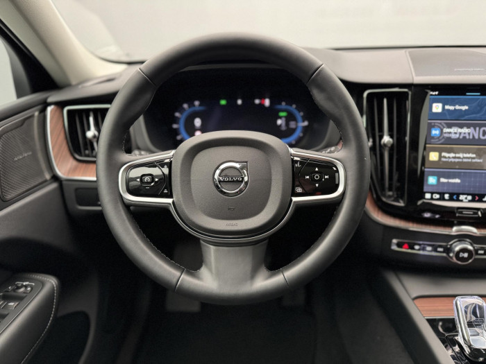 Volvo XC60 T8 AWD RECHARGE BRIGHT PLUS