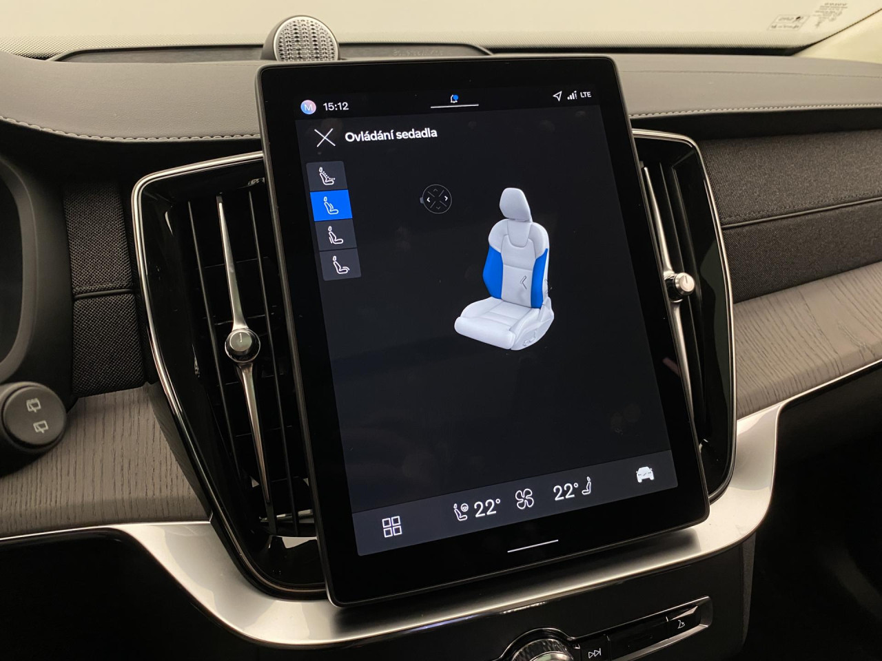 Volvo XC90 T8 AWD RECHARGE DARK ULTRA 7