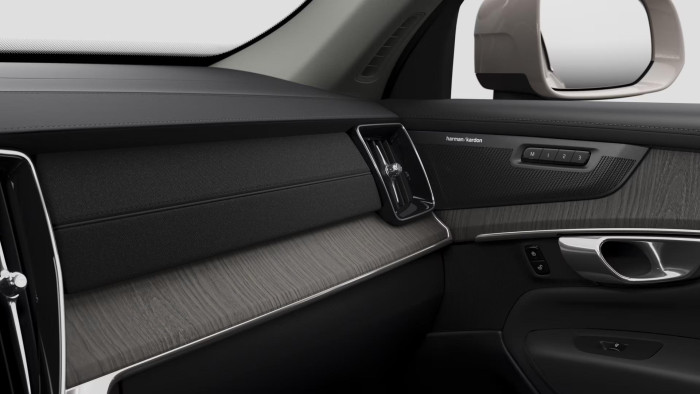 Volvo XC90 T8 AWD RECHARGE BRIGHT ULTRA 7
