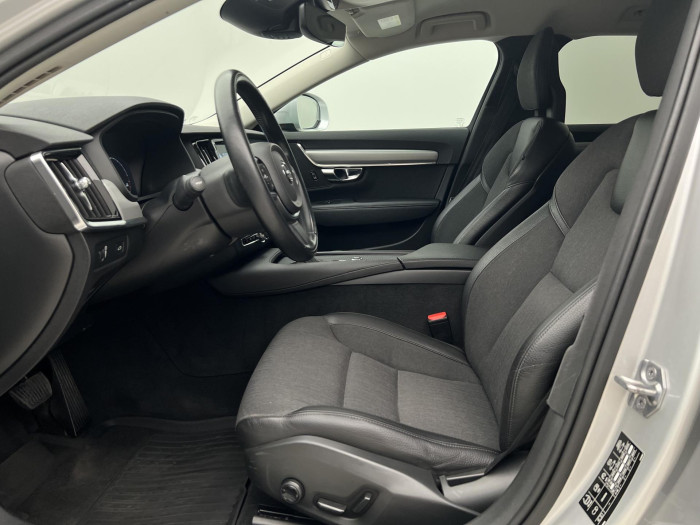 Volvo V90 CC T5 AWD MOMENTUM AUT 2.0 CC CC Momentum