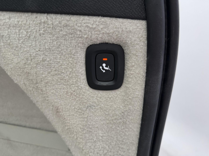 Volvo XC90 B6 AWD INSCRIPTION CZ