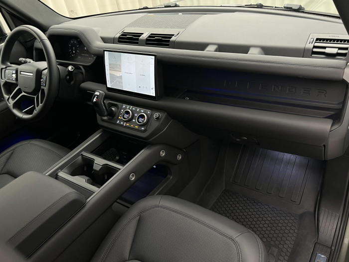 Land Rover Defender 110 D300 X-DYNAMIC SE AWD AUT 3.0 d Dynamic SE