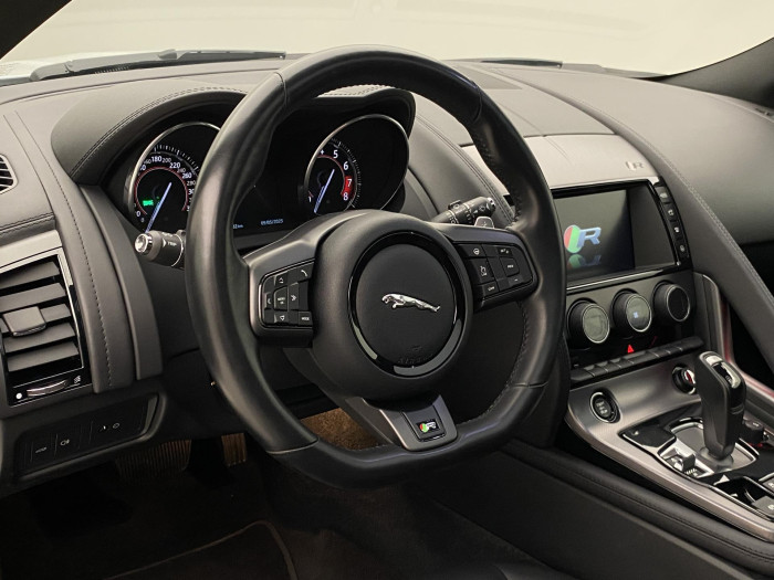 Jaguar F-Type R AWD AUT REZERVACE