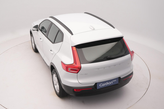 Volvo XC40 T2 MOMENTUM AUT CZ 1.5 Momentum