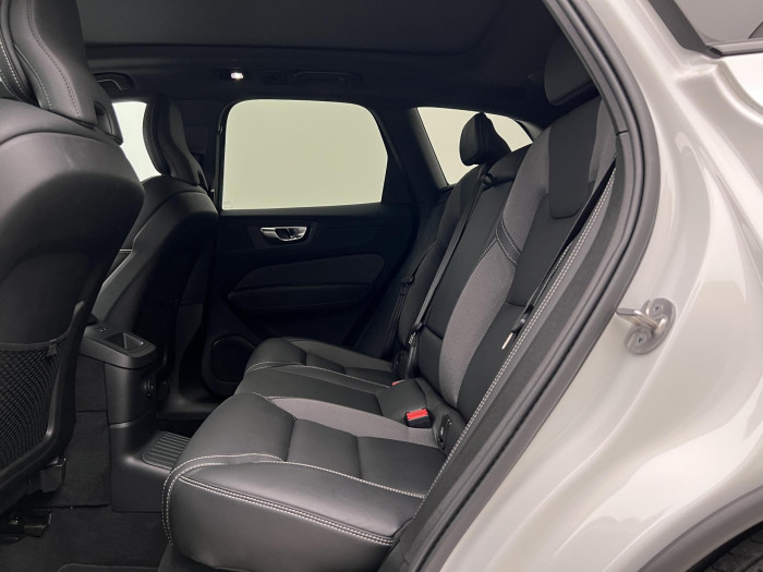 Volvo XC60 T6 AWD RECHARGE PLUS DARK AUT