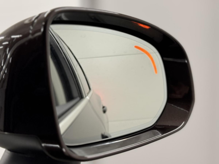 Volvo XC60 T5 AWD MOMENTUM REZERVACE 2.0 Momentum