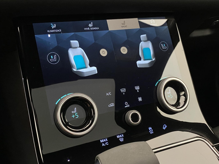 Land Rover Range Rover Velar D300 HSE AWD AUT REZERVACE 3.0 d