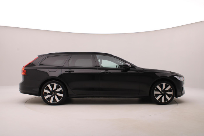 Volvo V90 T6 AWD PLUG-IN DARK ULTRA