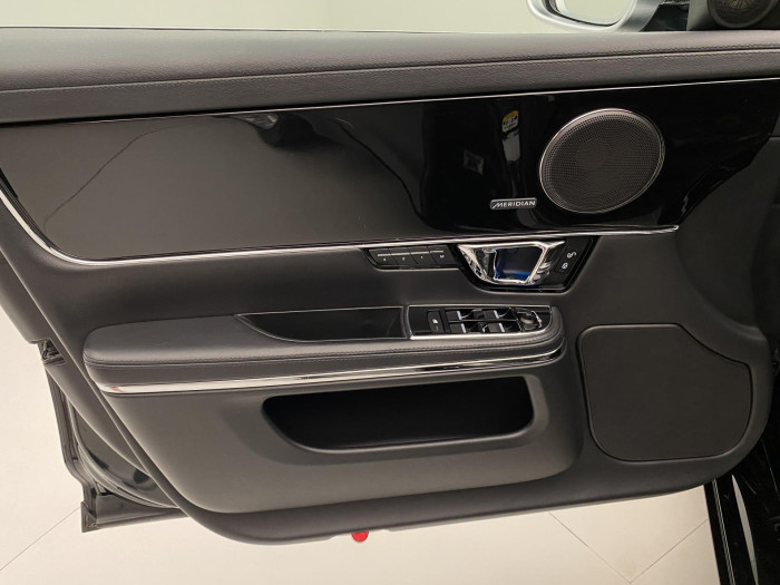 Jaguar XJ 3.0 V6D AUT 3.0 d