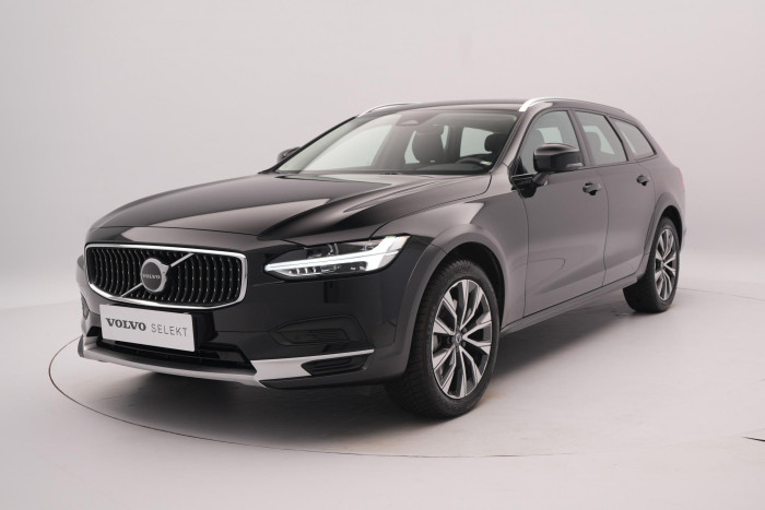 Volvo V90 CC B4 AWD PLUS CZ 1.maj