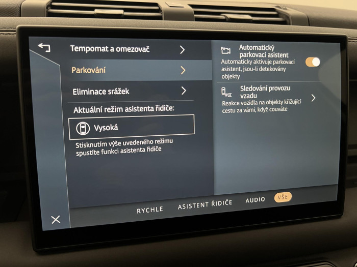 Land Rover Defender 110 D250 X-DYNAMIC SE AWD AUT 3.0 d Dynamic SE