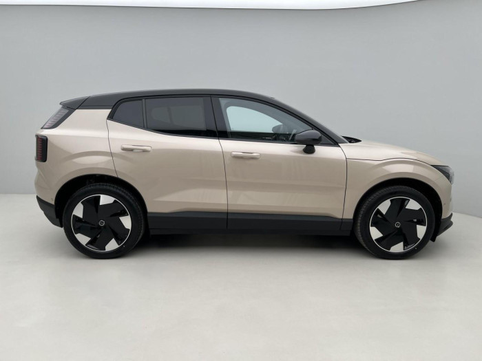 Volvo EX30 PURE TWIN PERFORMANCE ULTRA