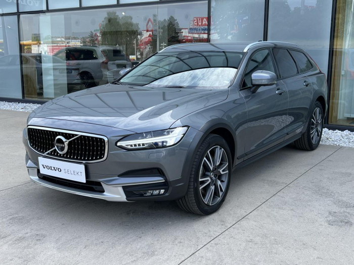 Volvo V90 CROSS COUNTRY D4 AWD Aut 1.maj 2.0 d