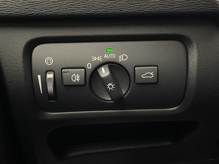 Volvo V40 D3 MOMENTUM 2.0 d Momentum