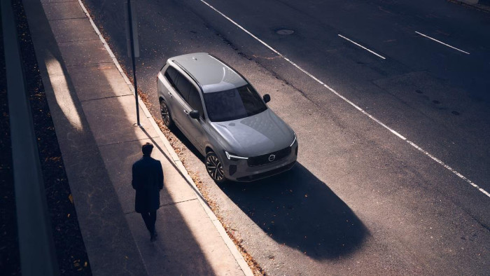 Volvo XC90 T8 AWD RECHARGE DARK PLUS 7m