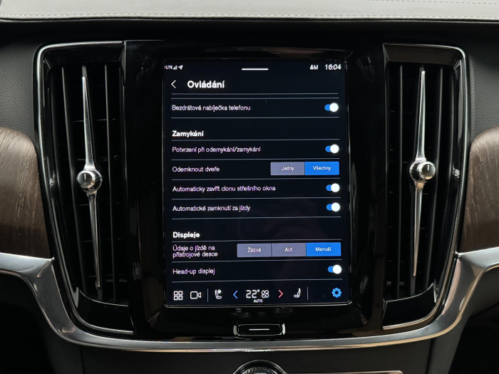 Volvo V90 B6 AWD ULTIMATE REZERVACE