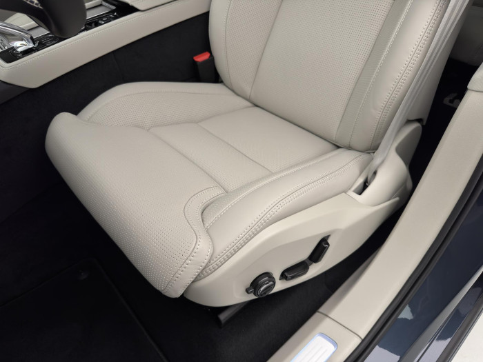 Volvo XC90 T8 AWD RECHARGE DARK PLUS 7m