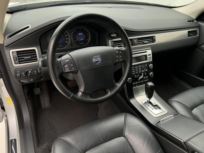 Volvo S80 D5 MOMENTUM AUT 2.4 d Momentum