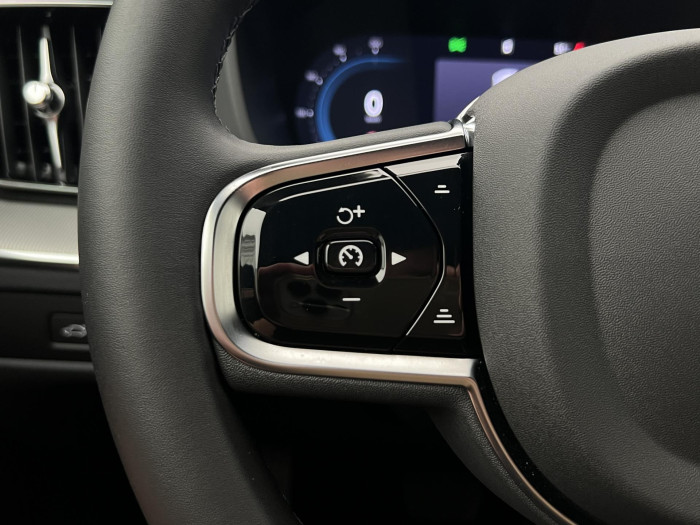 Volvo XC60 B5 AWD BLACK EDITION ULTIMATE 2.0 Edition