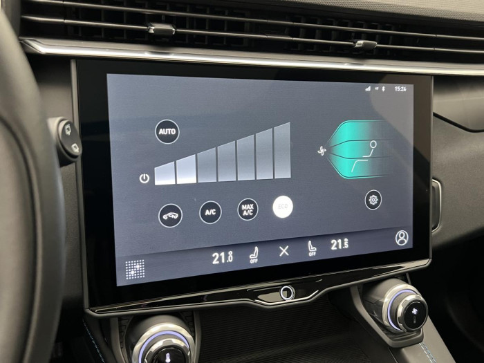 Lynk & Co 01 PHEV DCT 1.maj.