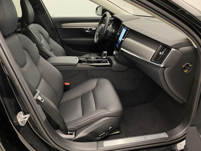 Volvo V90 T6 AWD PLUG-IN CORE AUT