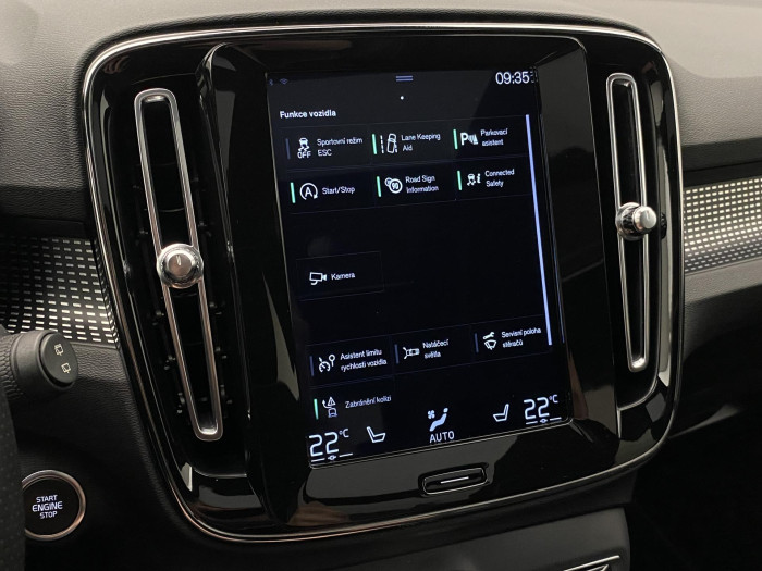 Volvo XC40 D4 AWD R-DESIGN AUT 2.0 d